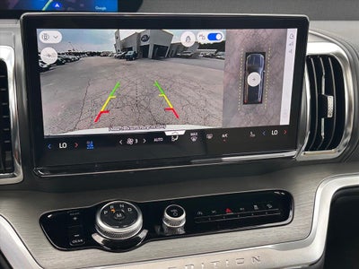 2026 Ford Expedition Platinum®