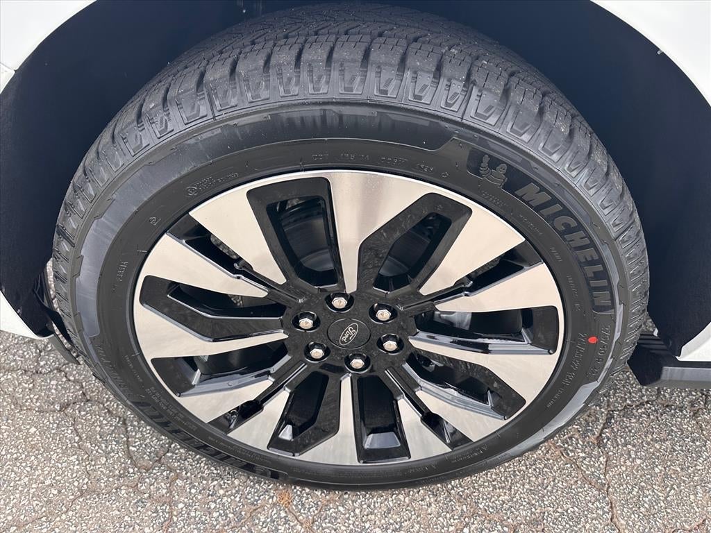 2026 Ford Expedition Platinum®