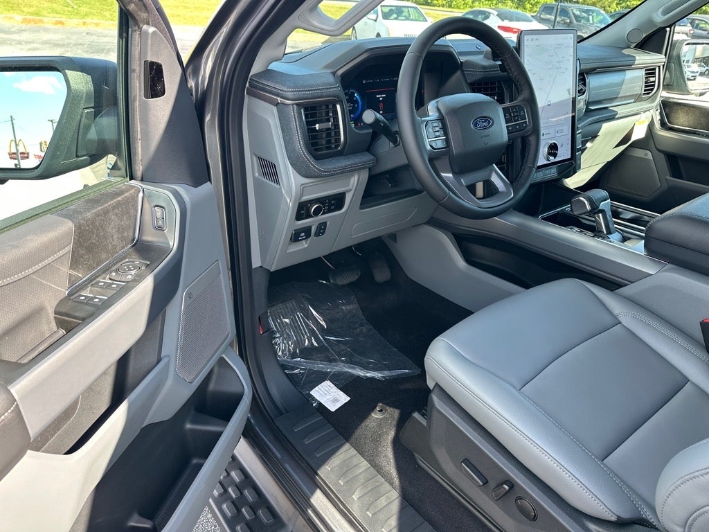 2025 Ford F-150 Lightning Flash™