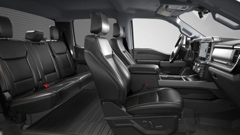2026 Ford Super Duty F-350® Lariat®