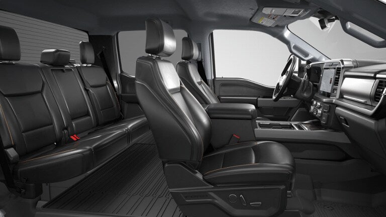 2026 Ford Super Duty F-350® Lariat®