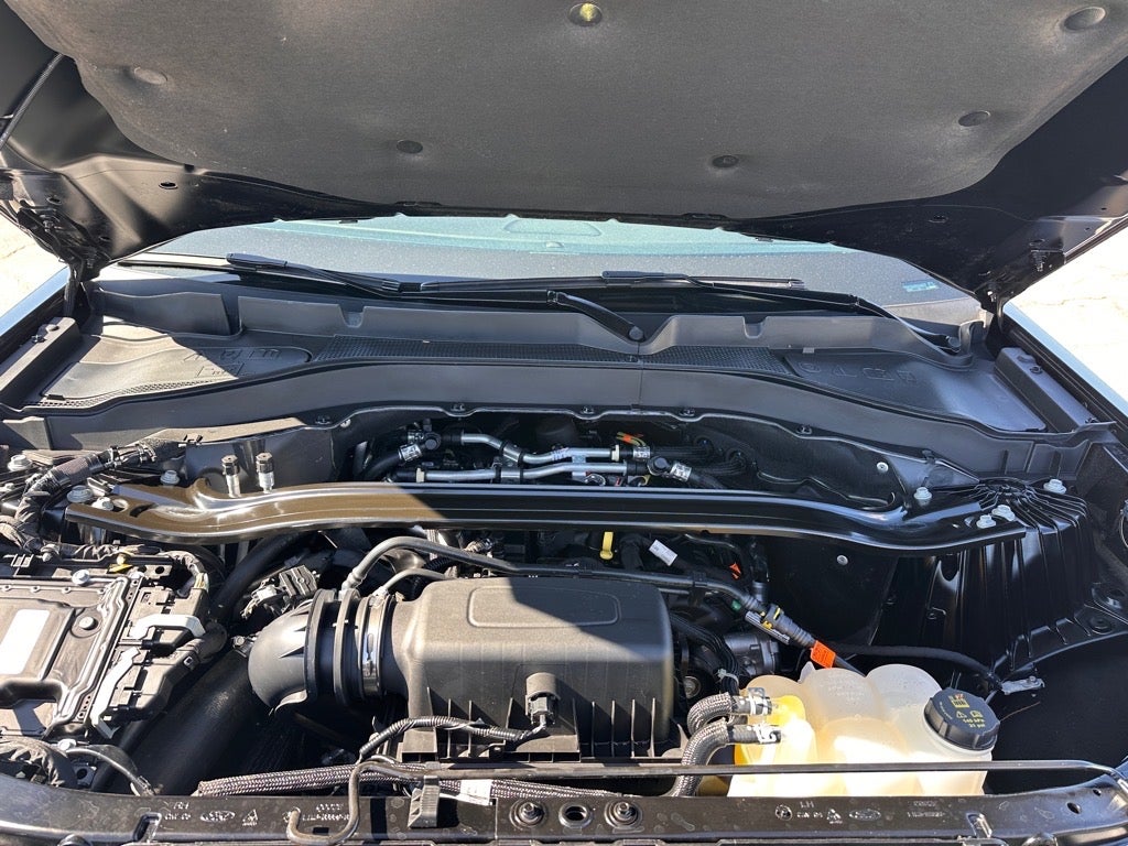 2024 Ford Explorer ST-Line