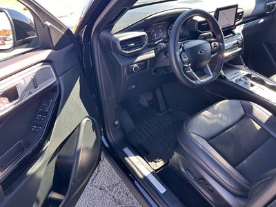2024 Ford Explorer ST-Line