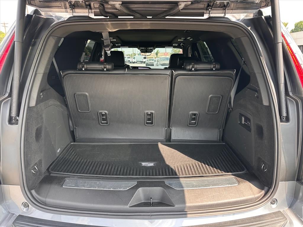 2022 Cadillac Escalade Sport