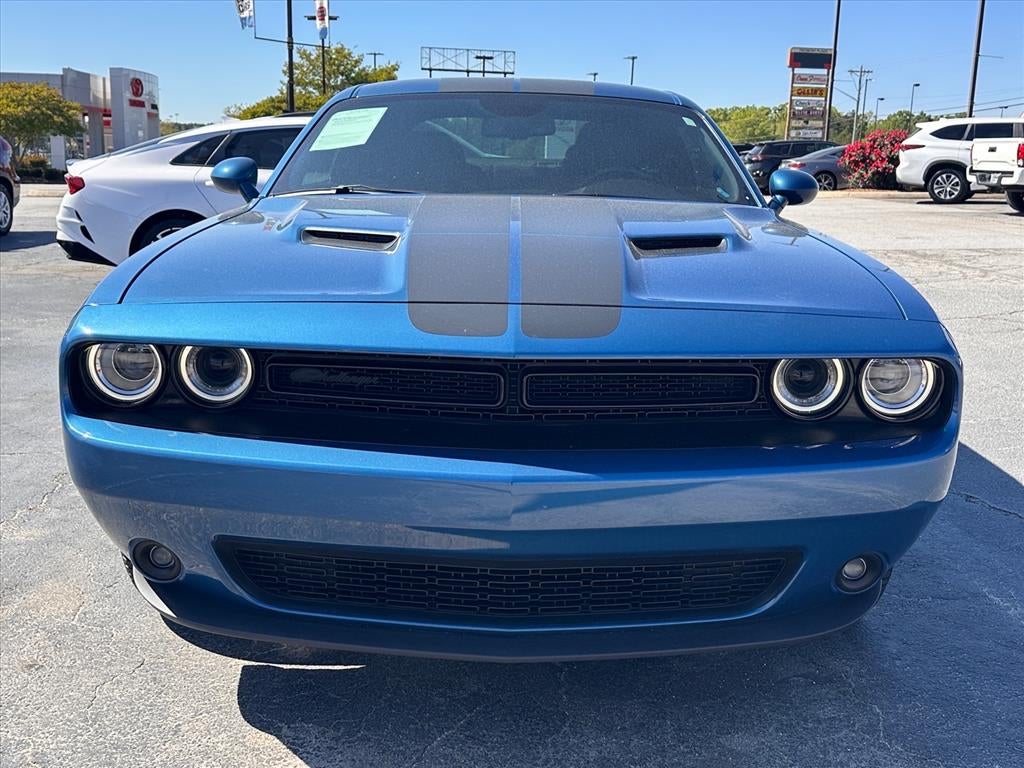 2022 Dodge Challenger SXT