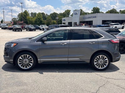 2022 Ford Edge Titanium