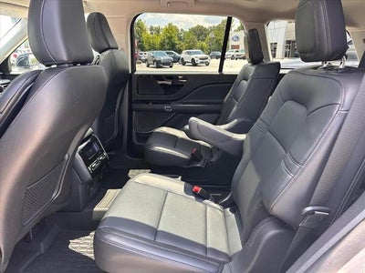 2025 Lincoln Aviator Premiere