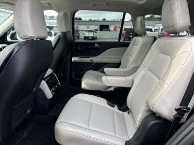 2025 Lincoln Aviator Premiere