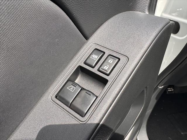 2023 Nissan Frontier S