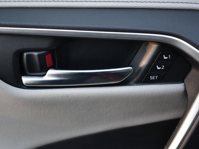 2020 Toyota RAV4 Limited