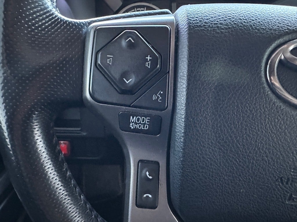 2017 Toyota Tacoma SR5