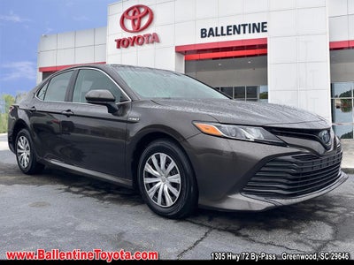 2018 Toyota Camry Hybrid LE