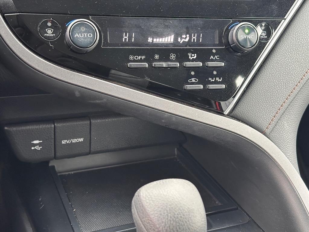 2018 Toyota Camry Hybrid LE