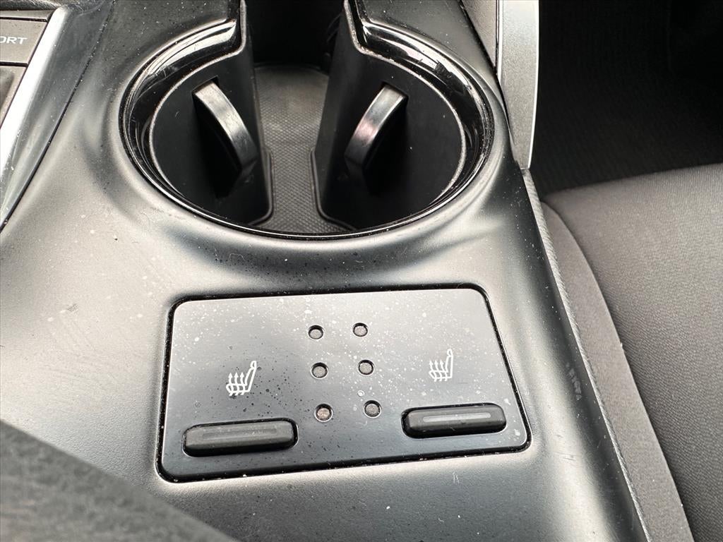 2018 Toyota Camry Hybrid LE