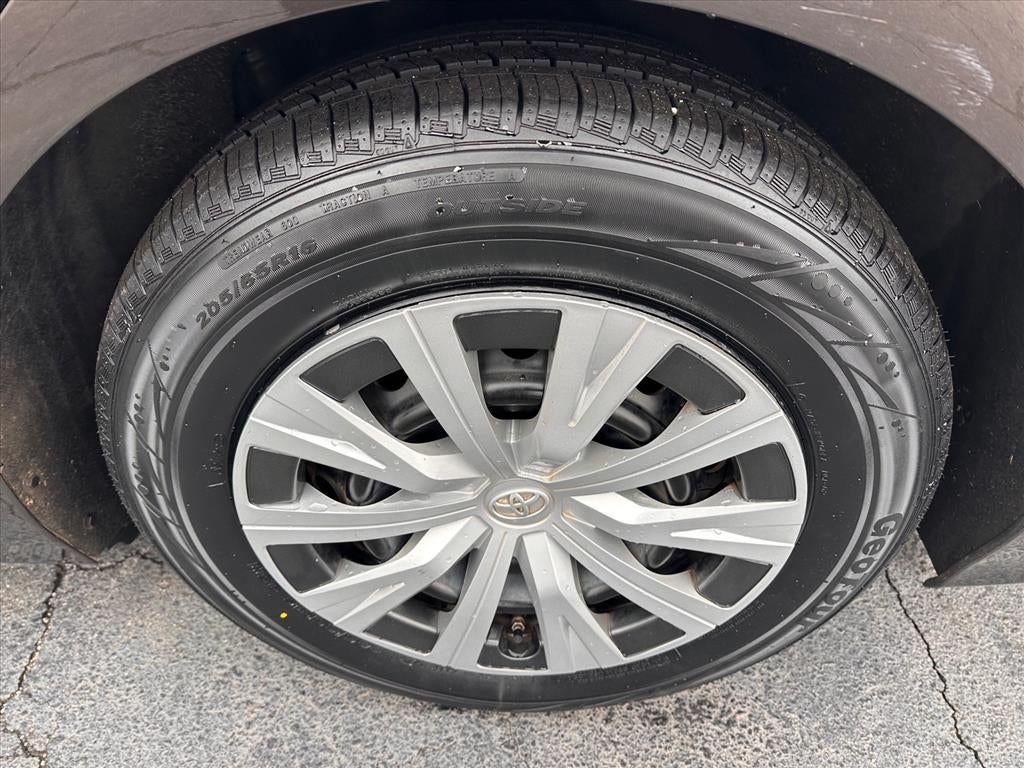 2018 Toyota Camry Hybrid LE