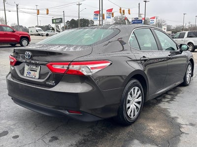 2018 Toyota Camry Hybrid LE