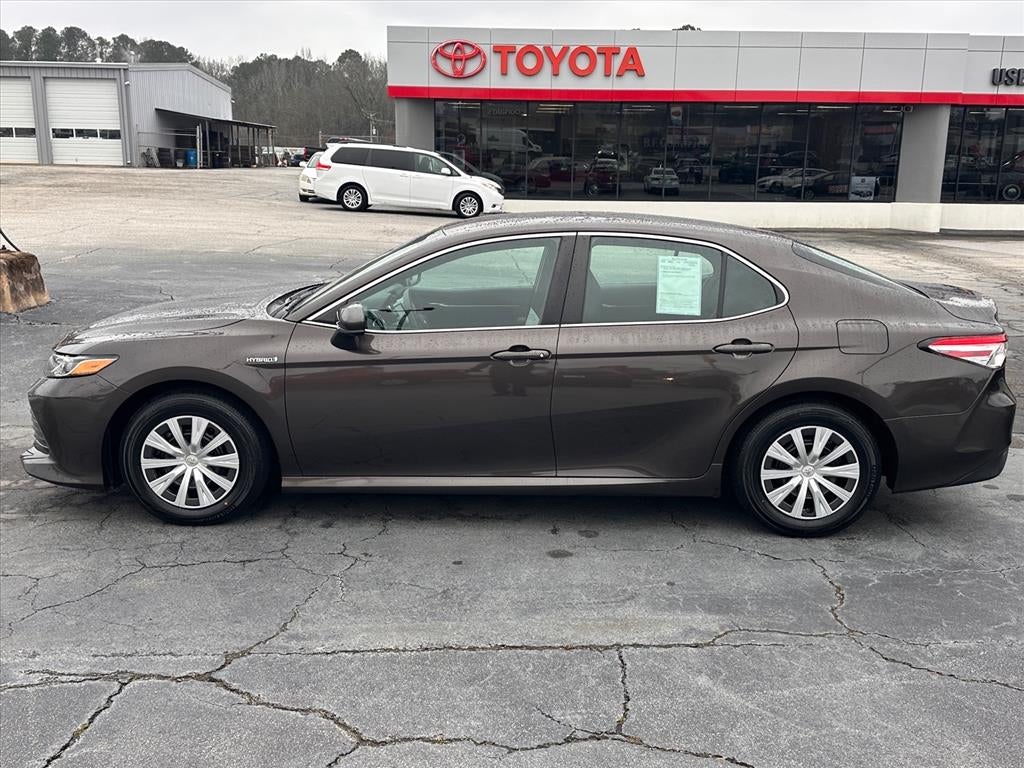 2018 Toyota Camry Hybrid LE