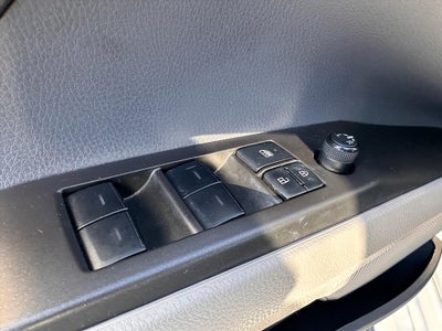 2023 Toyota Camry Hybrid LE