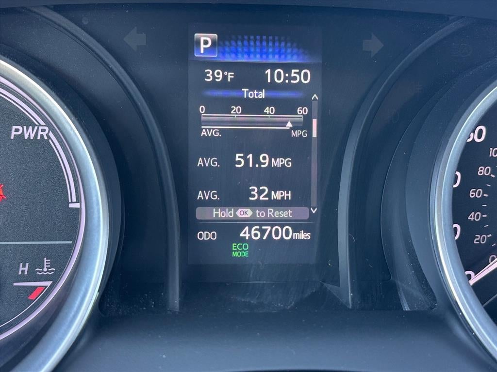 2023 Toyota Camry Hybrid LE