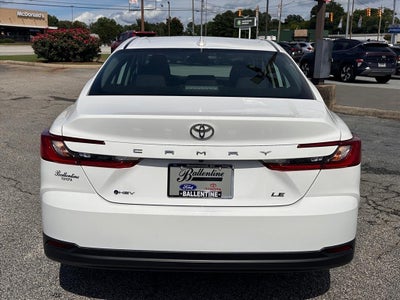 2025 Toyota Camry LE