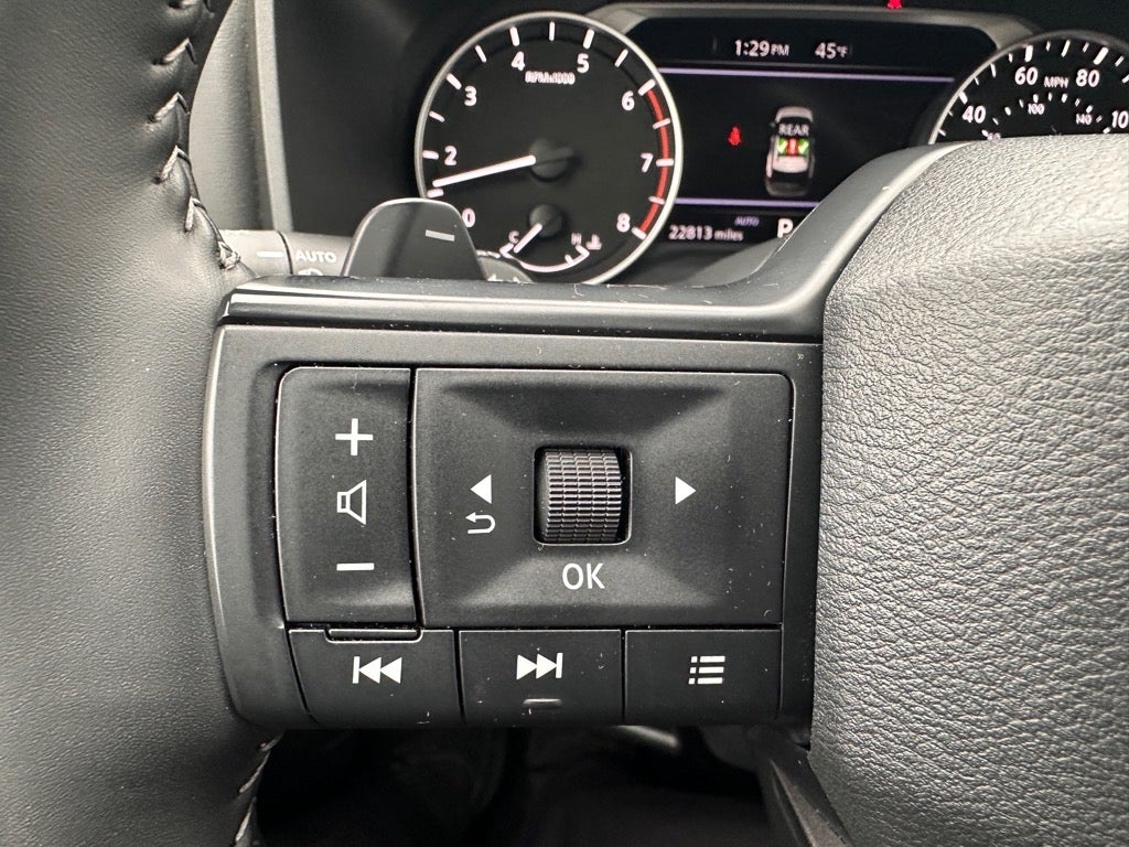 2025 Nissan Rogue SV