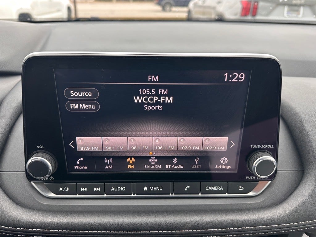 2025 Nissan Rogue SV