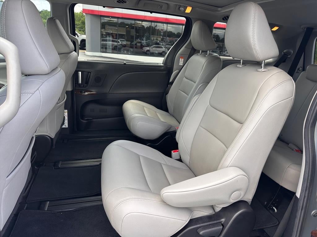 2020 Toyota Sienna Limited 7-Passenger