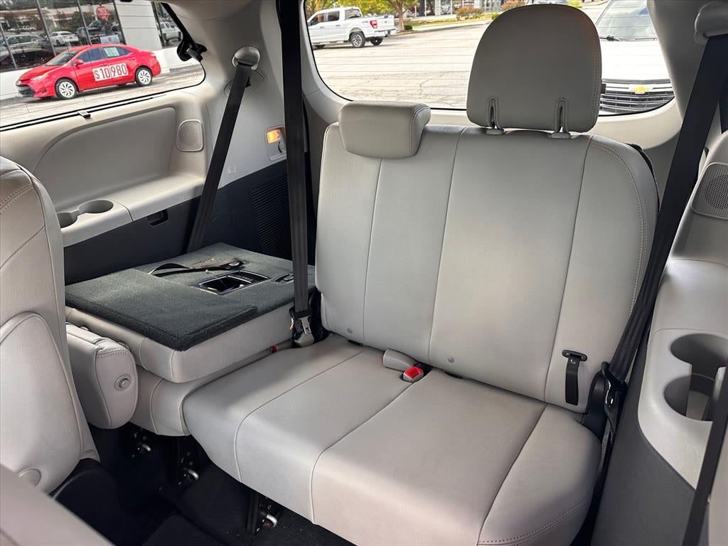 2020 Toyota Sienna Limited 7-Passenger