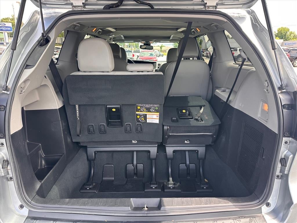 2020 Toyota Sienna Limited 7-Passenger