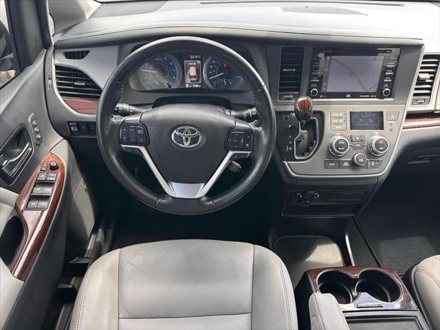 2020 Toyota Sienna Limited 7-Passenger