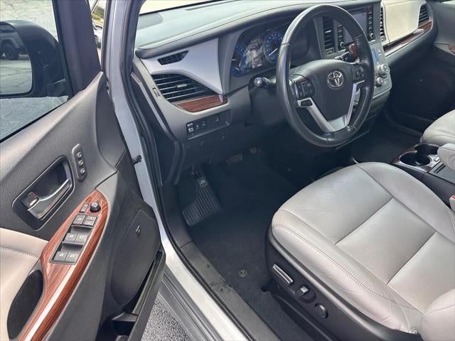 2020 Toyota Sienna Limited 7-Passenger