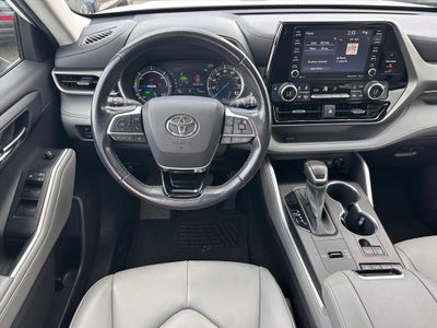 2020 Toyota Highlander Hybrid XLE