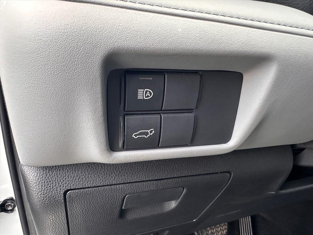 2020 Toyota Highlander Hybrid XLE
