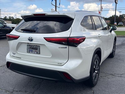 2020 Toyota Highlander Hybrid XLE