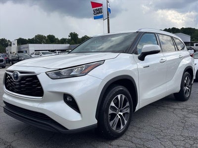 2020 Toyota Highlander Hybrid XLE