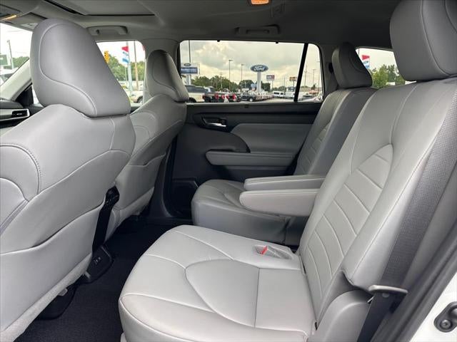 2020 Toyota Highlander Hybrid XLE