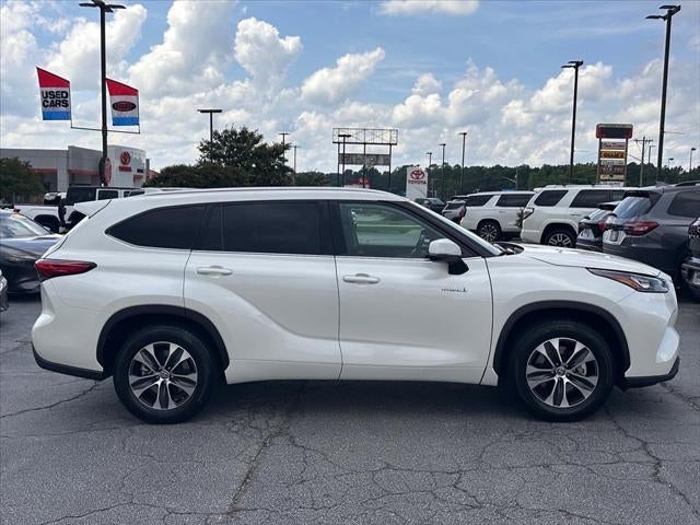 2020 Toyota Highlander Hybrid XLE