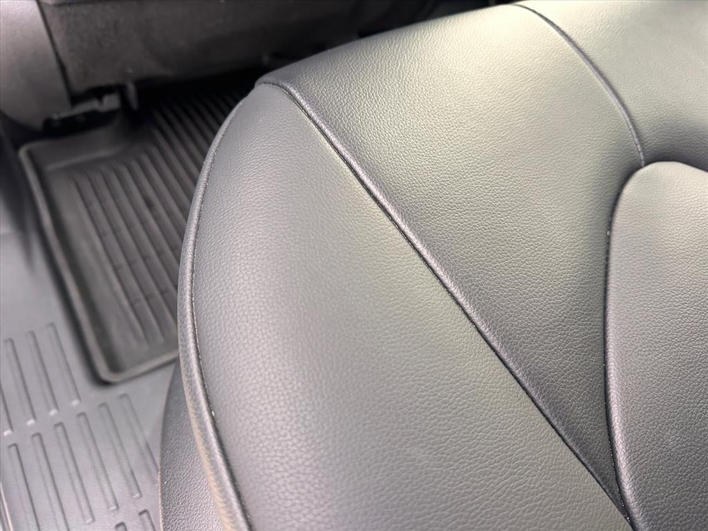 2024 Toyota Highlander Hybrid XLE