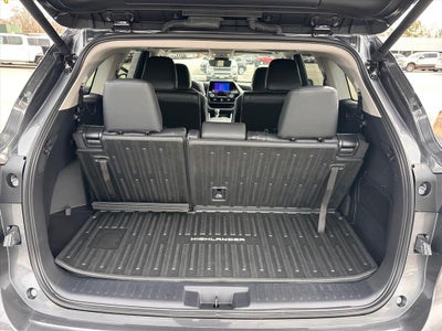 2024 Toyota Highlander Hybrid XLE