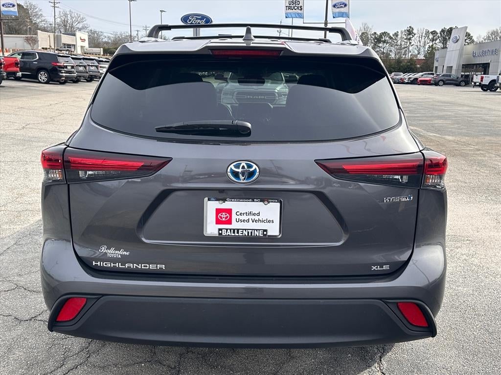 2024 Toyota Highlander Hybrid XLE