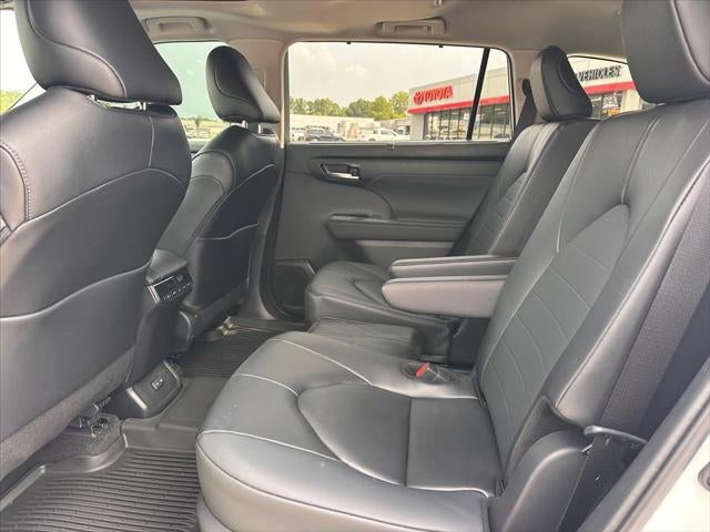 2026 Toyota Highlander Hybrid XLE