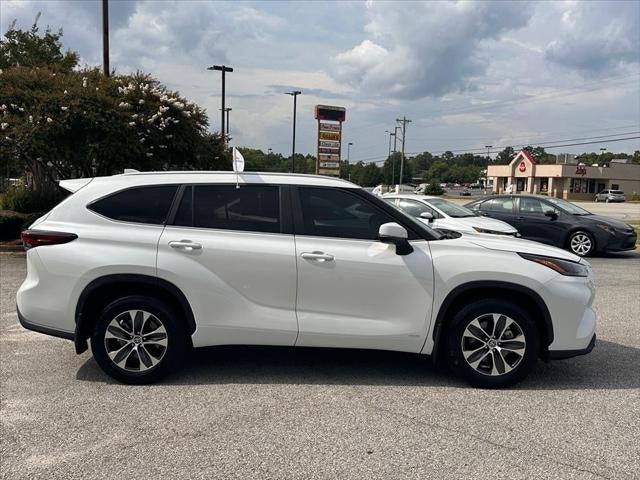 2026 Toyota Highlander Hybrid XLE