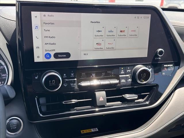 2024 Toyota Highlander XLE