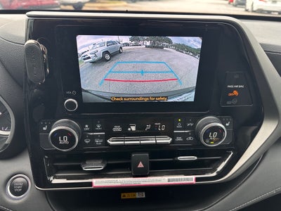 2024 Toyota Highlander XLE