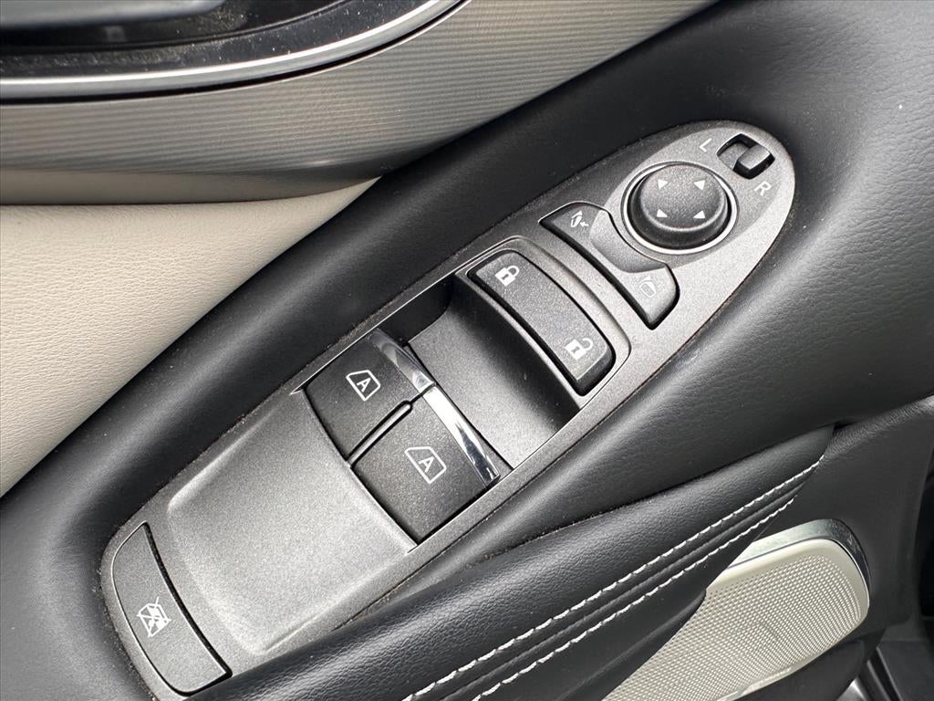 2021 INFINITI Q60 3.0T Luxe