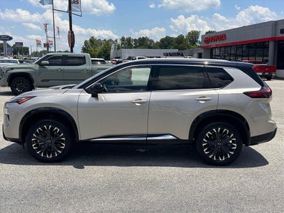 2025 Nissan Rogue Platinum