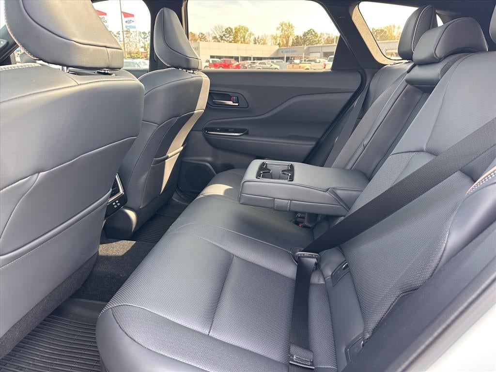 2025 Toyota Crown Signia Limited