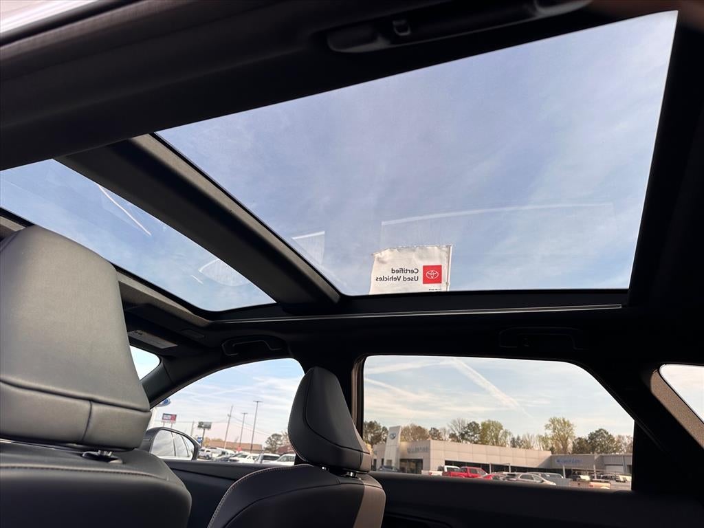 2025 Toyota Crown Signia Limited