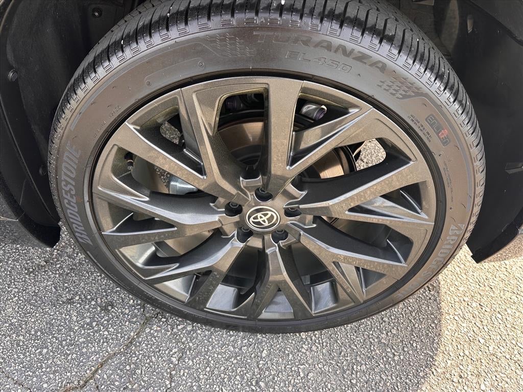 2025 Toyota Crown Signia Limited