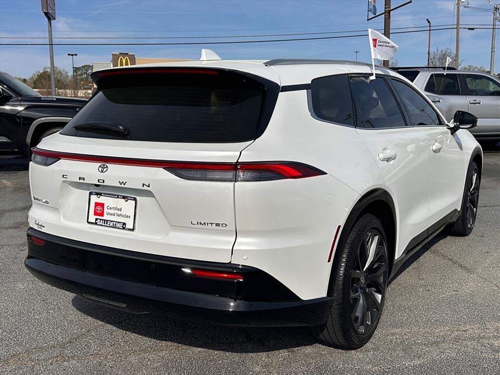 2025 Toyota Crown Signia Limited